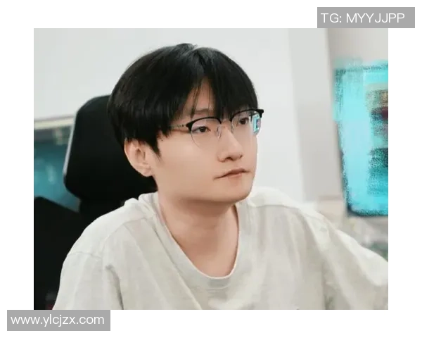 BLG逆天签运引发热议小天惊呼刘神抽到TES对战GEN的局势不妙